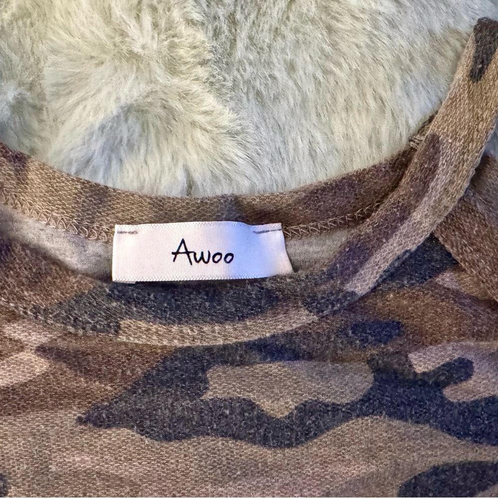 Women's Off-the-Shoulder Camouflage Sweater